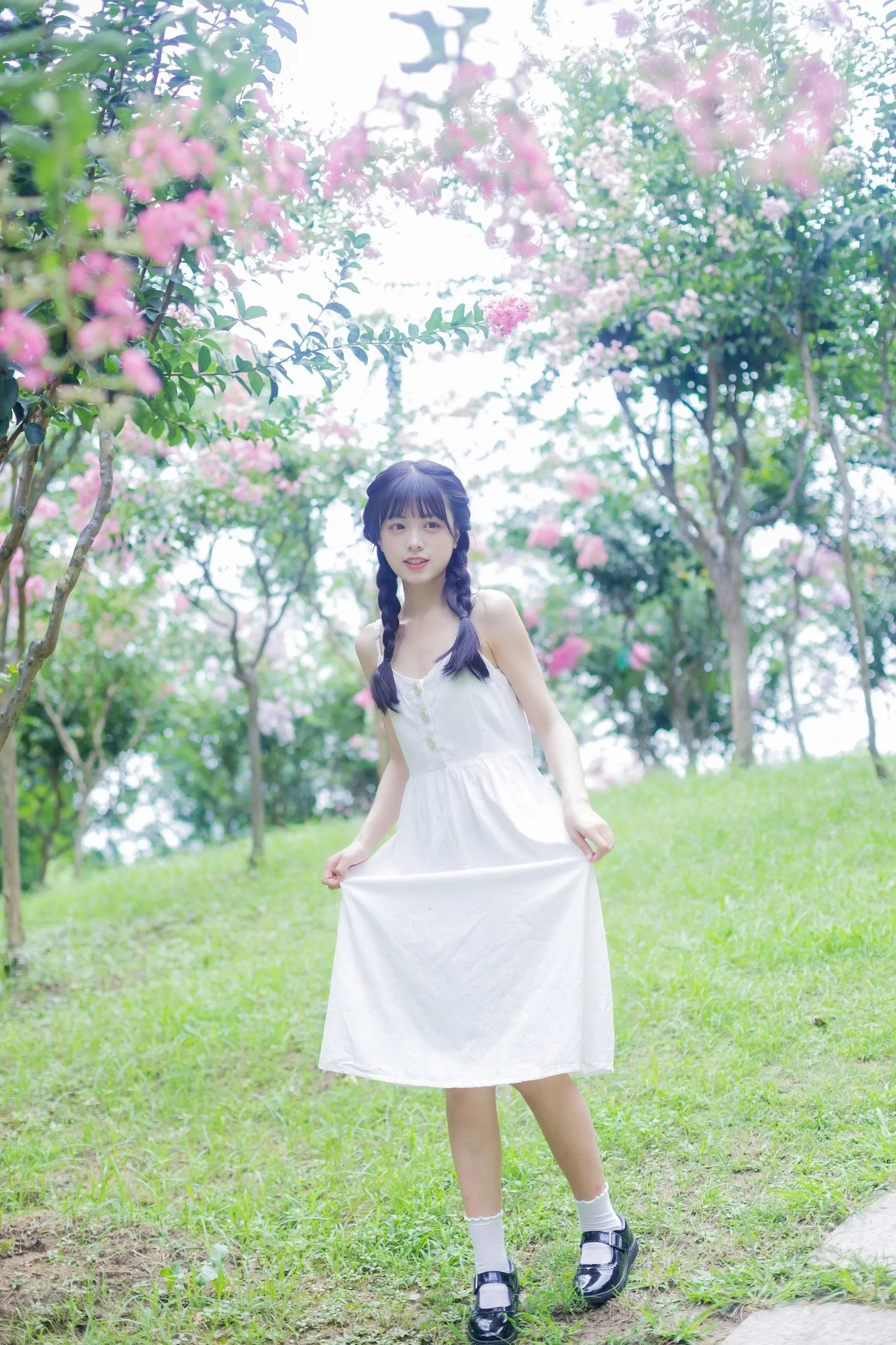 [YITUYU艺图语]2022.08.15 漫山遍野 可爱泡泡呀 [28P]插图5